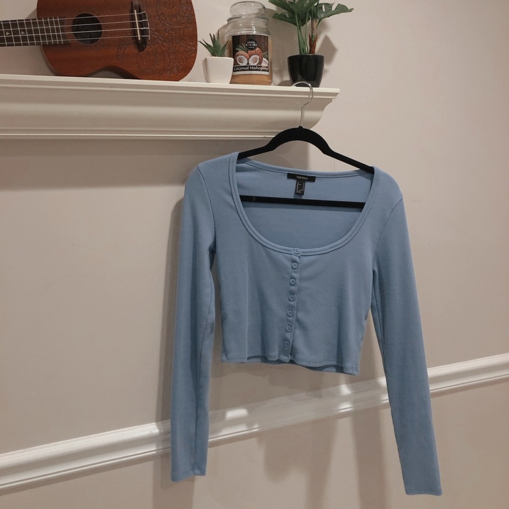 Light blue long sleeve button down crop top